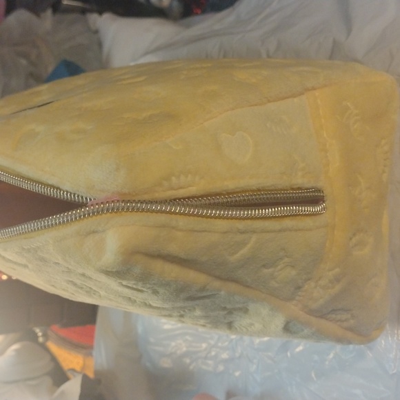 NEW!! Juicy Couture plush Bag - Picture 10 of 11